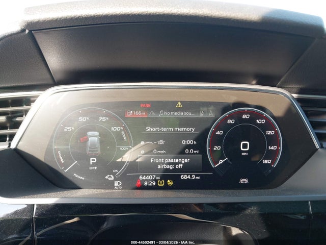 44502491 :رقم المزاد ، WA11AAGE3NB024047 vin ، 2022 Audi E-tron Sportback Premium S Line Quattro مزاد بيع