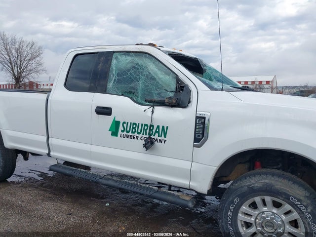 Ford F-250 Xlt 2017 1FT7X2B62HEC52063 Image 17