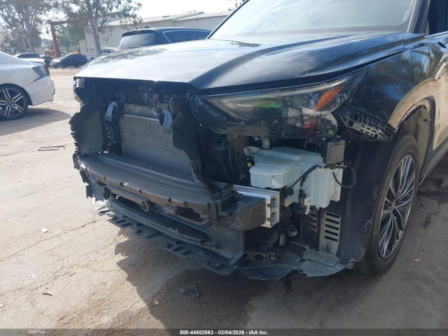 5TDADAB53SS017043 Toyota Grand Highlander Hybrid Platinum Max