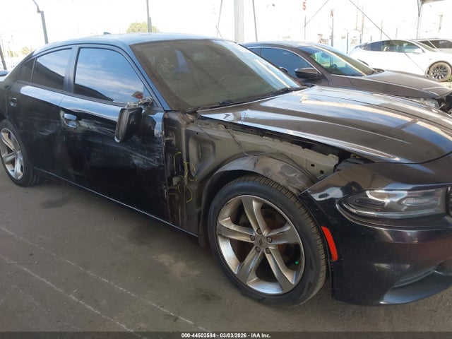 44502584 :رقم المزاد ، 2C3CDXHG5JH153518 vin ، 2018 Dodge Charger Sxt Plus Rwd مزاد بيع