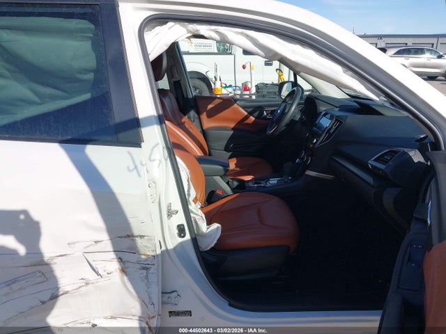 2021 Subaru Forester Premium მანქანა იყიდება აუქციონზე, vin: JF2SKAJC2MH417579, აუქციონის ნომერი: 44502643