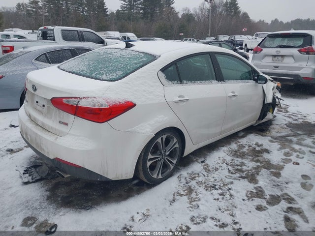 KNAFX4A81F5391928 KIA FORTE EX