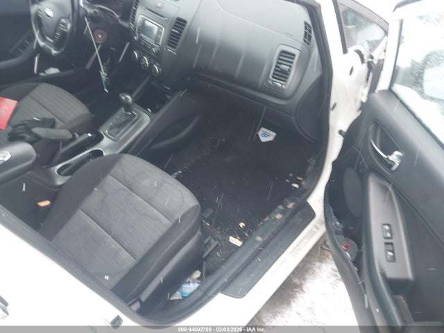 KNAFX4A81F5391928 KIA FORTE EX