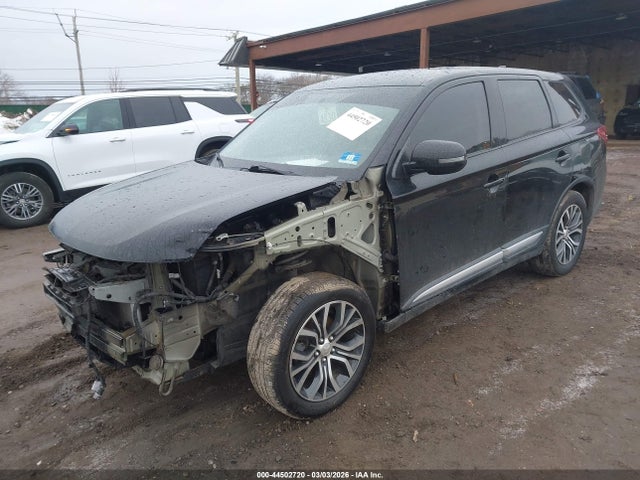 2018 MITSUBISHI OUTLANDER JA4AD3A32JZ055818 Photo 1