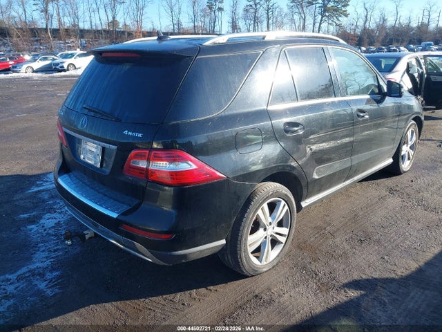 2015 Mercedes-benz Ml 350 4matic მანქანა იყიდება აუქციონზე, vin: 4JGDA5HB8FA477517, აუქციონის ნომერი: 44502721