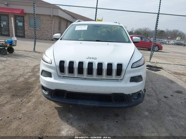44502741 :رقم المزاد ، 1C4PJLCB0FW671412 vin ، 2015 Jeep Cherokee Latitude مزاد بيع