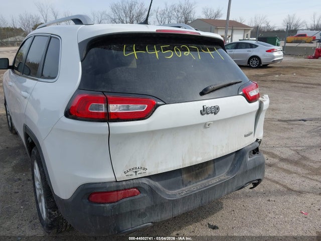 44502741 :رقم المزاد ، 1C4PJLCB0FW671412 vin ، 2015 Jeep Cherokee Latitude مزاد بيع