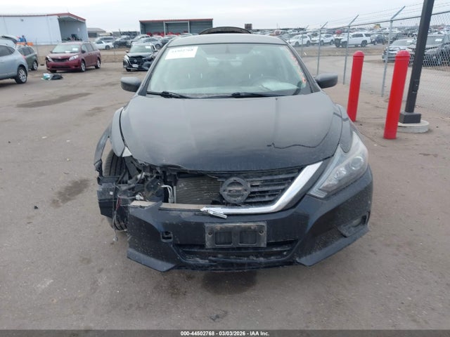 1N4AL3AP7HN337827 Nissan Altima 2.5 Sr