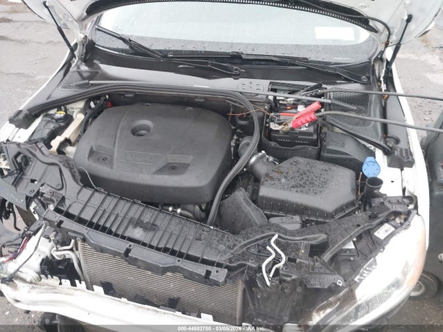 2017 VOLVO S60 YV140MTL7H2429046 Photo 9