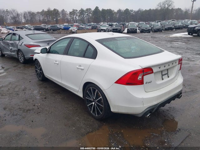 2017 VOLVO S60 YV140MTL7H2429046 Photo 2