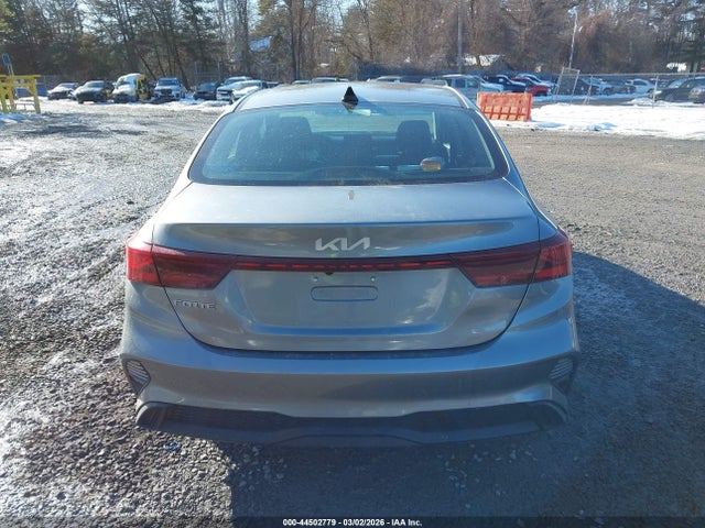 44502779 :رقم المزاد ، 3KPF24ADXPE588276 vin ، 2023 Kia Forte Lxs مزاد بيع
