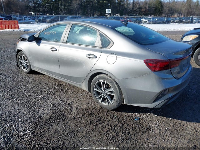 44502779 :رقم المزاد ، 3KPF24ADXPE588276 vin ، 2023 Kia Forte Lxs مزاد بيع