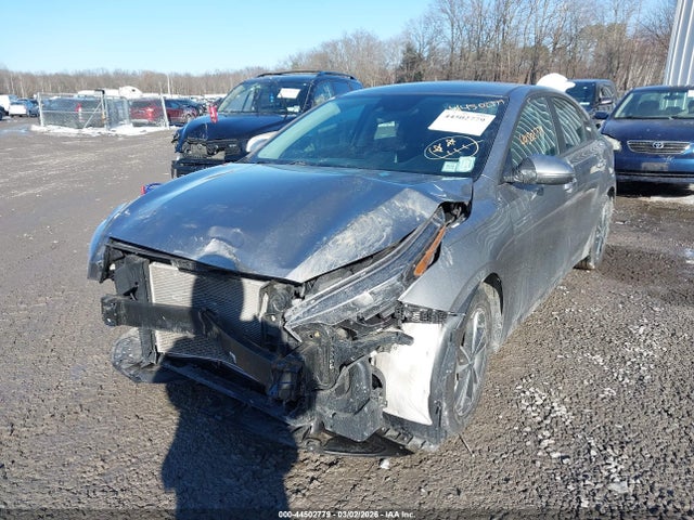 44502779 :رقم المزاد ، 3KPF24ADXPE588276 vin ، 2023 Kia Forte Lxs مزاد بيع