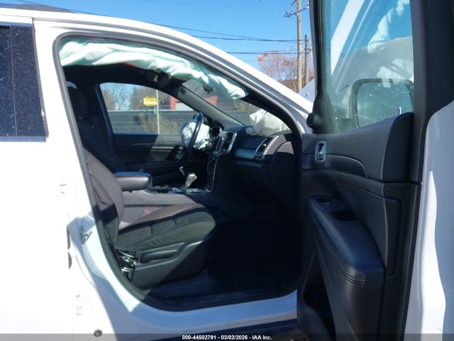 2020 JEEP GRAND CHEROKEE 1C4RJFAG6LC207613 Photo 4