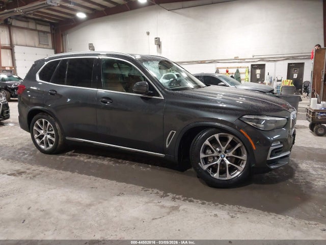2019 BMW X5 5UXCR6C55KLL40659