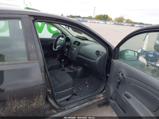 44502821 :رقم المزاد ، 3N1CN7AP9GL856674 vin ، 2016 Nissan Versa 1.6 S مزاد بيع