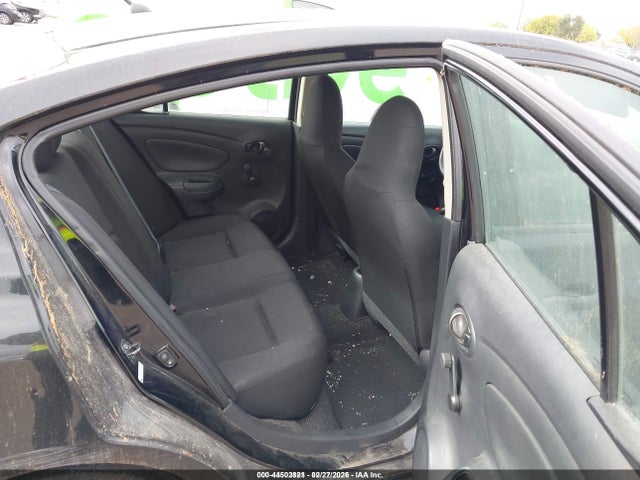 44502821 :رقم المزاد ، 3N1CN7AP9GL856674 vin ، 2016 Nissan Versa 1.6 S مزاد بيع