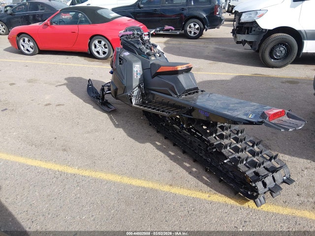 2022 POLARIS 850 RMK SN1TGG8R6NC222856 Photo 2