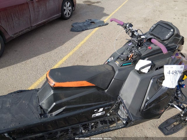 2022 POLARIS 850 RMK SN1TGG8R6NC222856 Photo 4