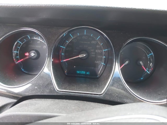 44502995 :رقم المزاد ، 1FAHP2FW9BG122295 vin ، 2011 Ford Taurus Limited مزاد بيع