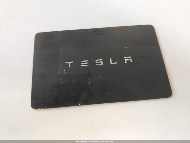 2021 TESLA MODEL Y 5YJYGDEE9MF078391 Photo 10