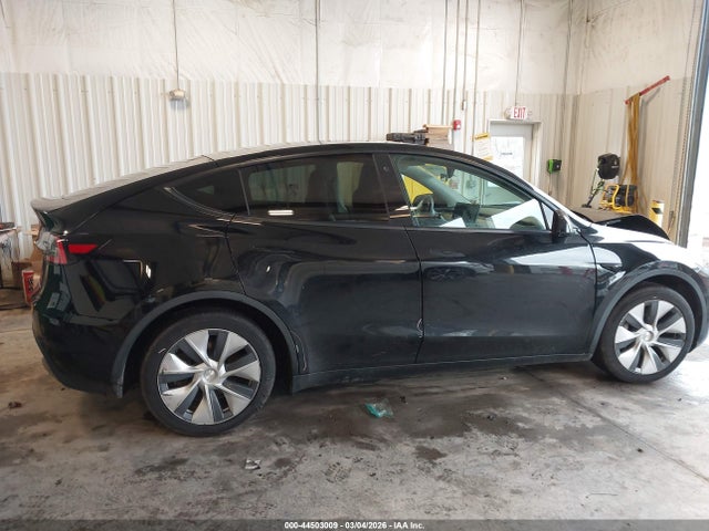 5YJYGDEE9MF078391 Tesla Model Y Long Range Dual Motor All-wheel Drive