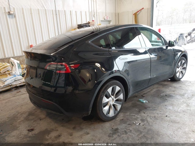 2021 TESLA MODEL Y 5YJYGDEE9MF078391 Photo 3