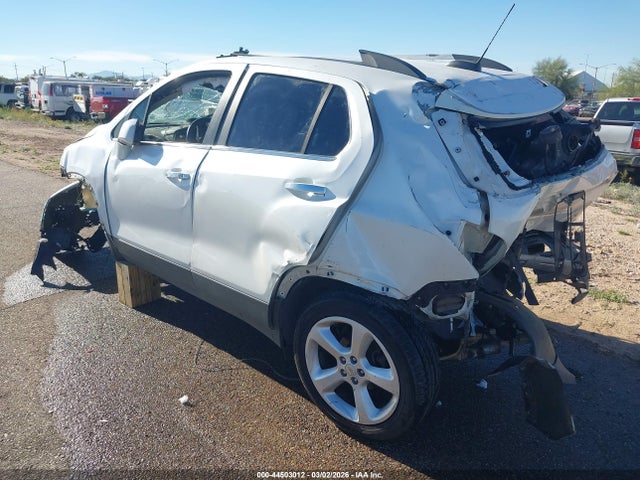 KL7CJTSB3FB067390 Chevrolet TRAX LTZ