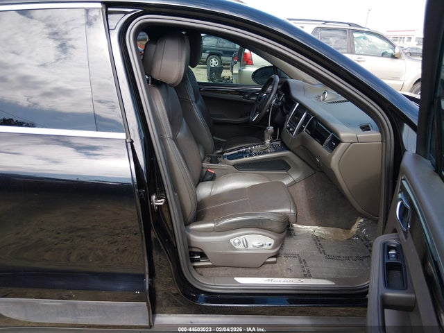 2015 PORSCHE MACAN WP1AB2A57FLB62234 Photo 4