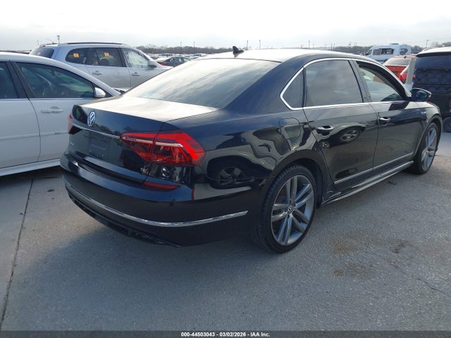 1VWDT7A39HC062076 Volkswagen Passat 1.8t R-line