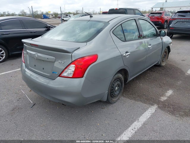 3N1CN7AP9EK451479 Nissan Versa 1.6 Sv