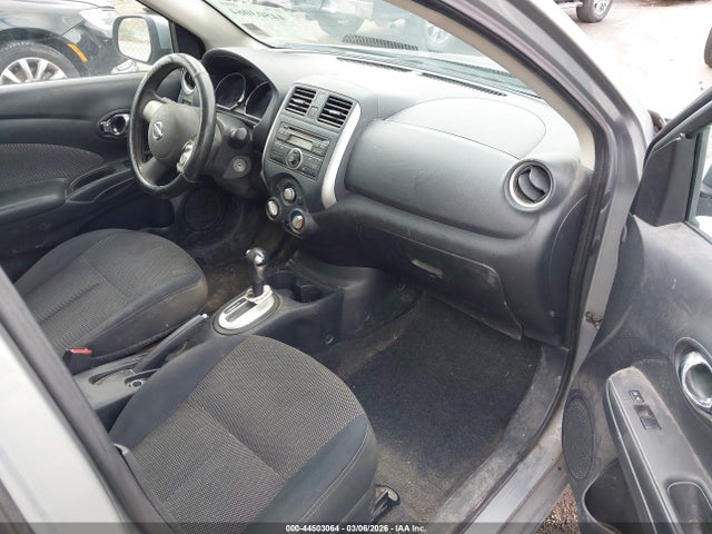 3N1CN7AP9EK451479 Nissan Versa 1.6 Sv