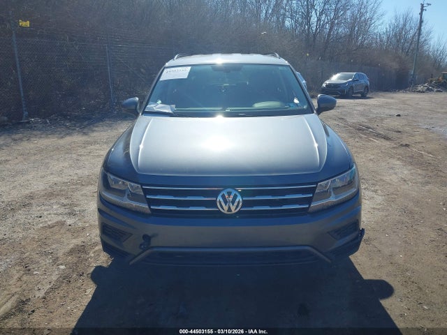 3VV2B7AX7LM057015 Volkswagen Tiguan 2.0t Se/2.0t Se R-line Black/2.0t Sel