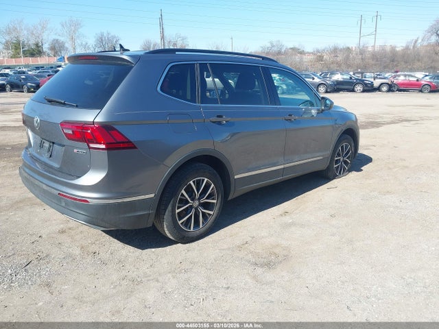 3VV2B7AX7LM057015 Volkswagen Tiguan 2.0t Se/2.0t Se R-line Black/2.0t Sel