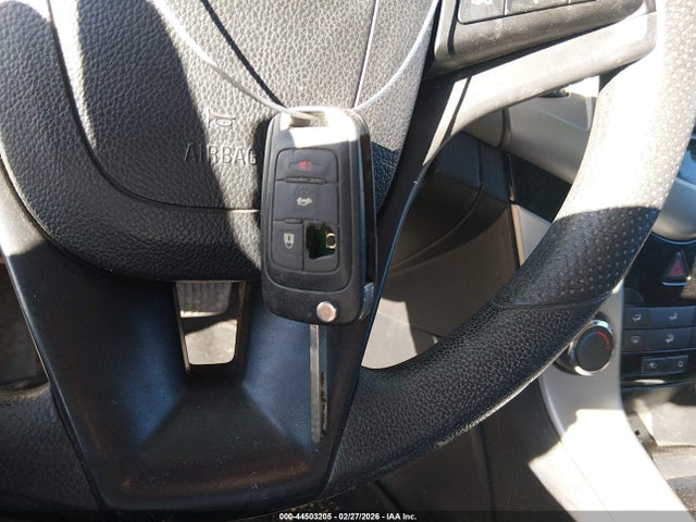 1G1PA5SH1F7100080 Chevrolet Cruze Ls Auto