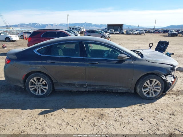 2015 Chrysler 200 Limited მანქანა იყიდება აუქციონზე, vin: 1C3CCCAB3FN752281, აუქციონის ნომერი: 44503235