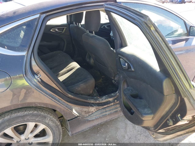 2015 Chrysler 200 Limited მანქანა იყიდება აუქციონზე, vin: 1C3CCCAB3FN752281, აუქციონის ნომერი: 44503235