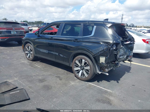 2025 MITSUBISHI OUTLANDER JA4J3VA82SZ015105 Photo 2