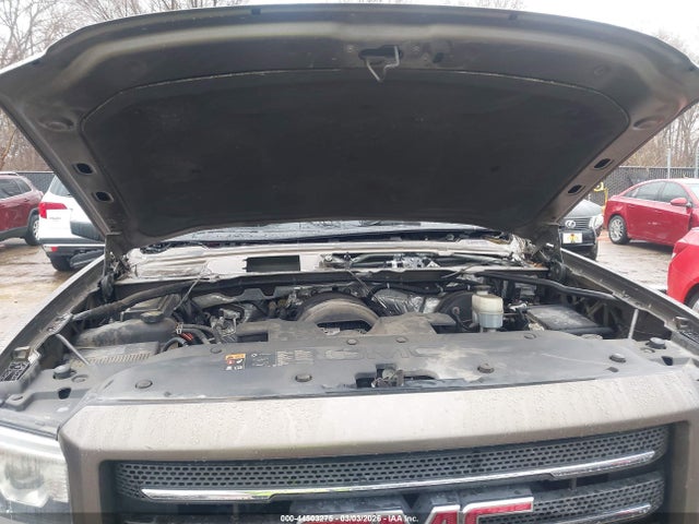 44503275 :رقم المزاد ، 3GTU2VEJ5FG497223 vin ، 2015 Gmc Sierra 1500 Slt مزاد بيع