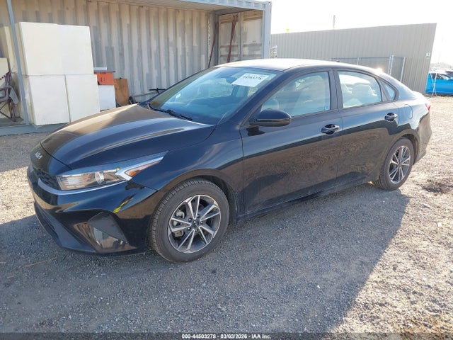 3KPF24AD6NE487975 KIA Forte Lxs
