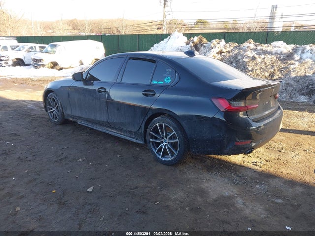 44503291 :رقم المزاد ، 3MW5R1J0XN8C69472 vin ، 2022 Bmw 330i مزاد بيع