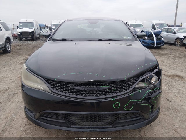 Продажа на аукционе авто 2015 Chrysler 200 S, vin: 1C3CCCBG3FN529183, номер лота: 44503324