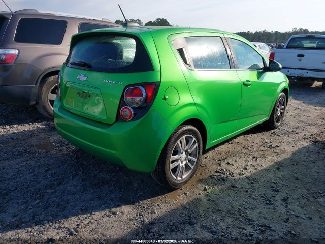 1G1JC6SH7F4142390 Chevrolet Sonic Lt Auto