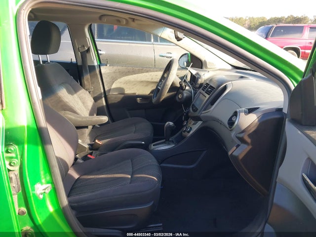 1G1JC6SH7F4142390 Chevrolet Sonic Lt Auto