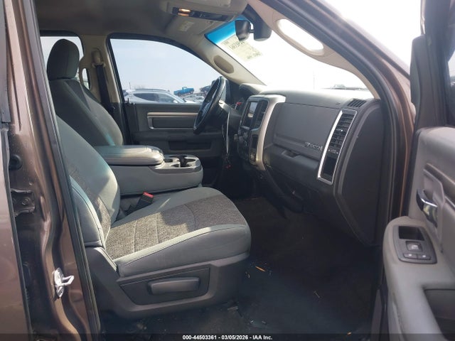 Продаж на аукціоні авто 2018 Ram 1500 Big Horn  4x4 6'4 Box, vin: 1C6RR7TT8JS125935, номер лоту: 44503361