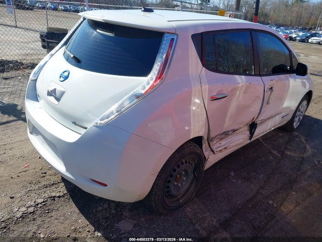 44503379 :رقم المزاد ، 1N4AZ0CP1GC307436 vin ، 2016 Nissan Leaf S مزاد بيع