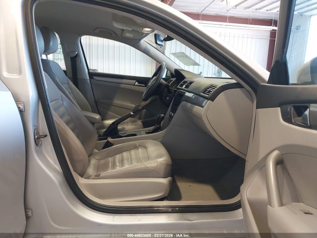 Продаж на аукціоні авто 2012 Volkswagen Passat 2.5l S, vin: 1VWAP7A31CC018931, номер лоту: 44503405