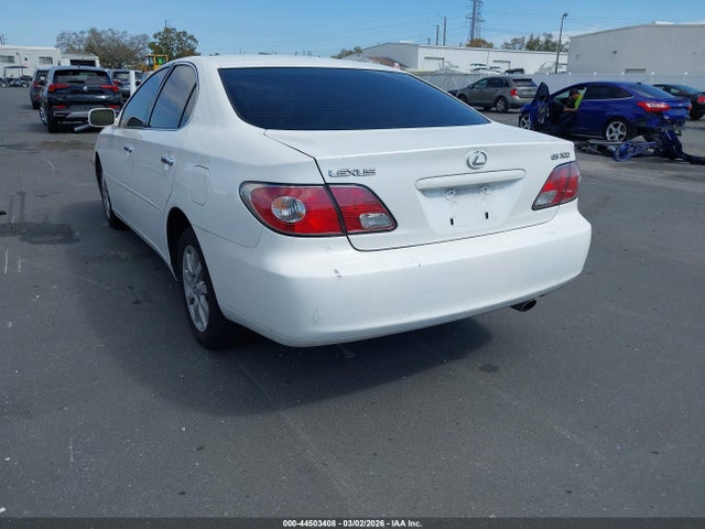44503408 :رقم المزاد ، JTHBF30G920031027 vin ، 2002 Lexus Es 300 مزاد بيع