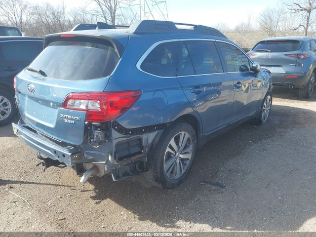 44503432 :رقم المزاد ، 4S4BSENC9J3279494 vin ، 2018 Subaru Outback 3.6r Limited مزاد بيع