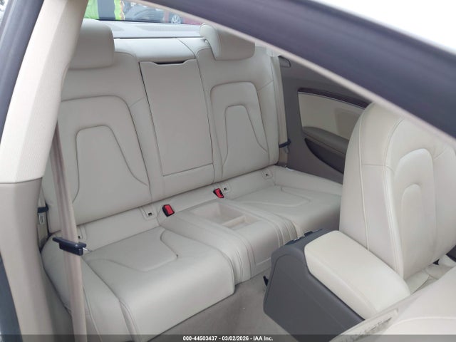 Aukcja sprzedaży 2011 Audi A5 2.0t Premium, vin: WAULFAFR0BA062662, numer aukcji: 44503437
